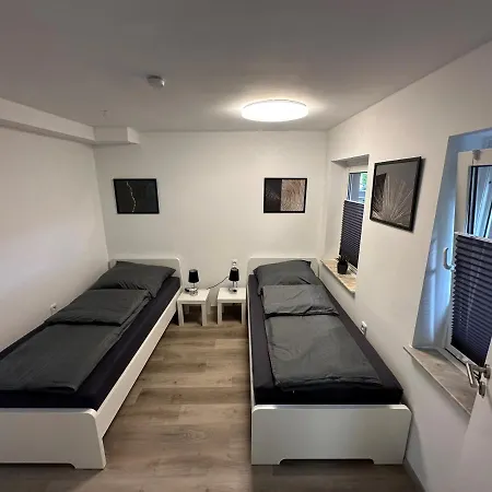 Mola Apartments-Ferienwohnung Fuer 5 Personen-Separater Eingang-Gratis Parkplatz-Terrasse-Grill-Highspeed Wlan-Auch Fuer Langzeit Geeignet Wetter (Ruhr) Exterior photo