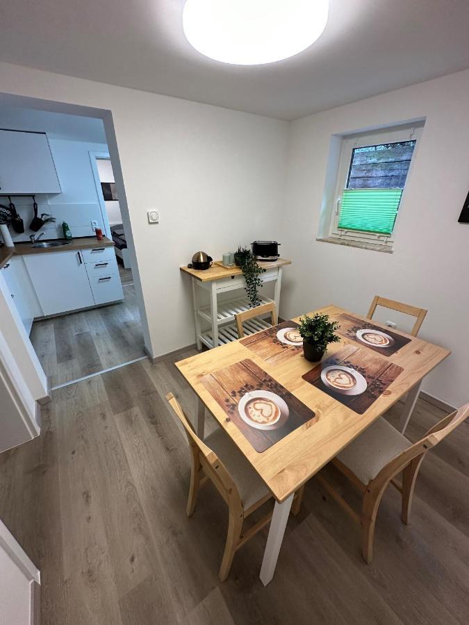 Mola Apartments-ferienwohnung Fuer 5 Personen-separater Eingang-gratis Parkplatz-terrasse-grill-highspeed Wlan-auch Fuer Langzeit Geeignet Apartment Wetter (Ruhr)