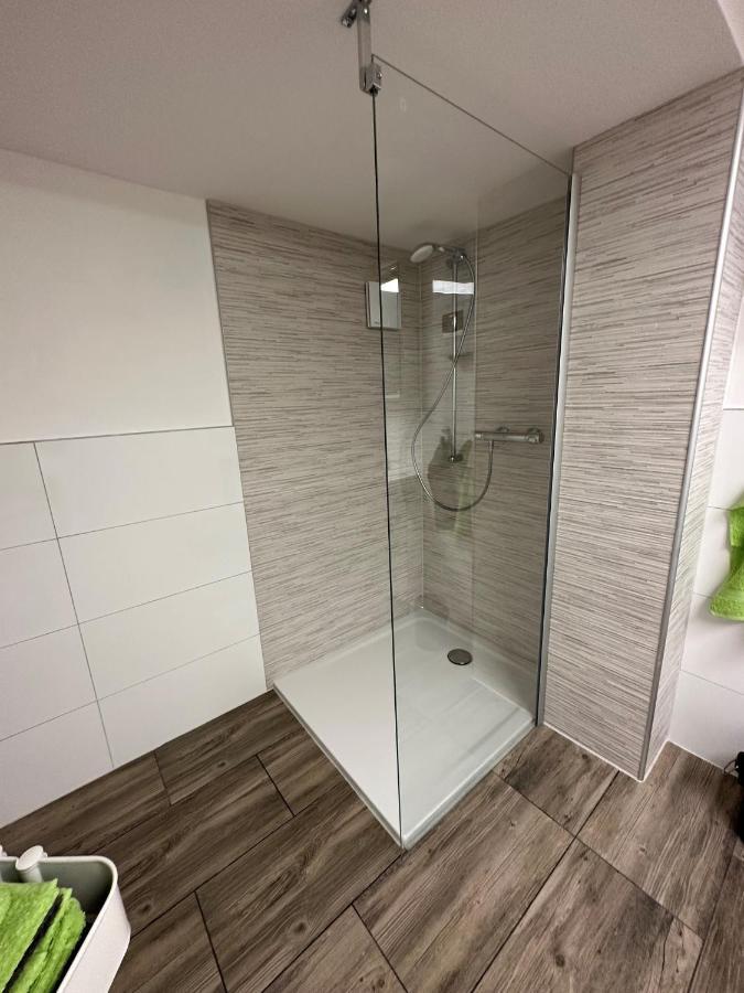 Mola Apartments-ferienwohnung Fuer 5 Personen-separater Eingang-gratis Parkplatz-terrasse-grill-highspeed Wlan-auch Fuer Langzeit Geeignet