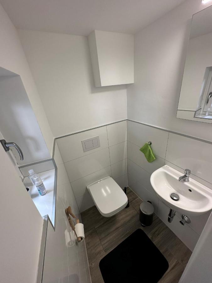 Mola Apartments-ferienwohnung Fuer 5 Personen-separater Eingang-gratis Parkplatz-terrasse-grill-highspeed Wlan-auch Fuer Langzeit Geeignet Wetter (Ruhr)